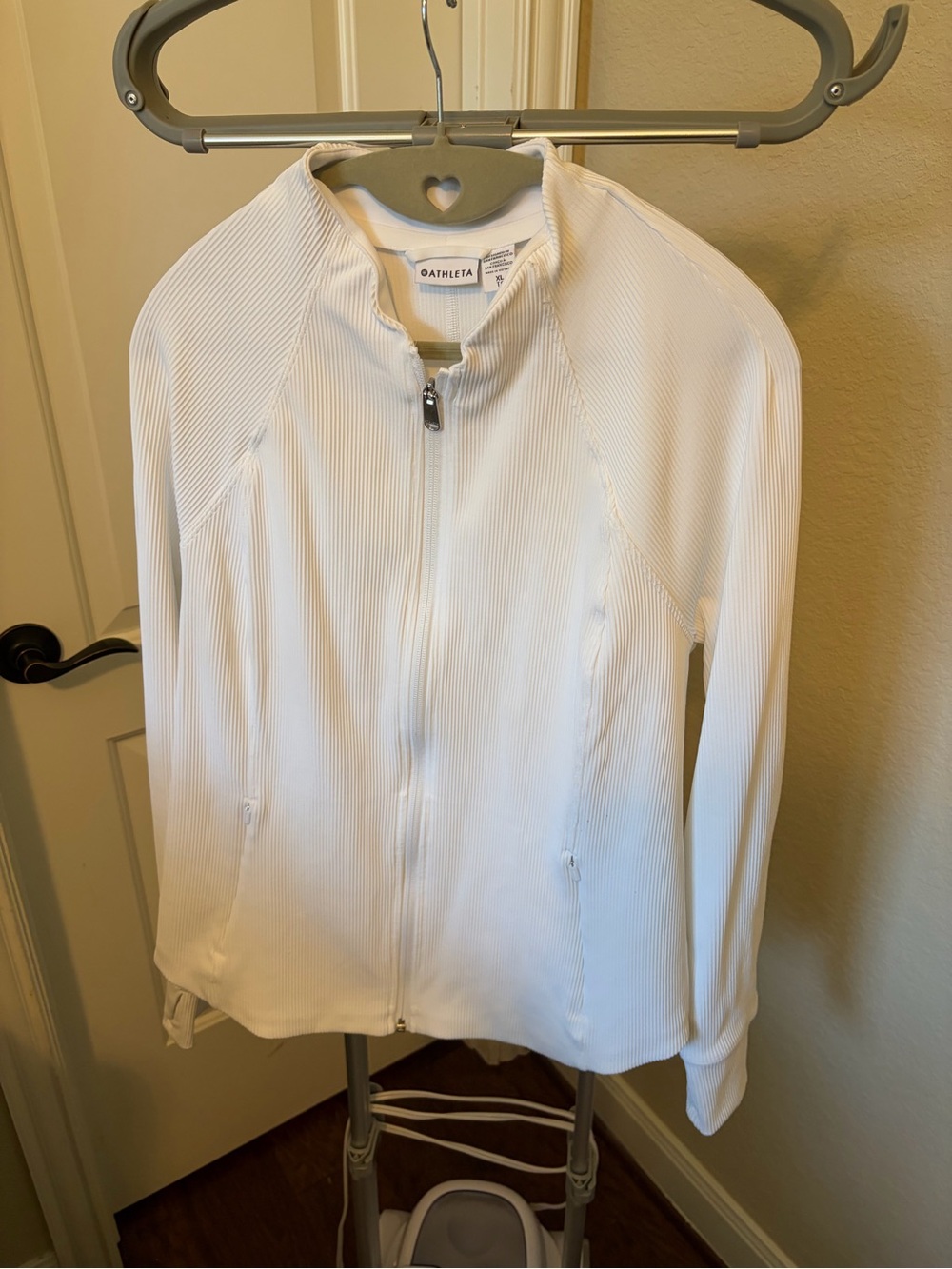 Athleta Salutation White Ribbed Full-Zip Bomber Jacket